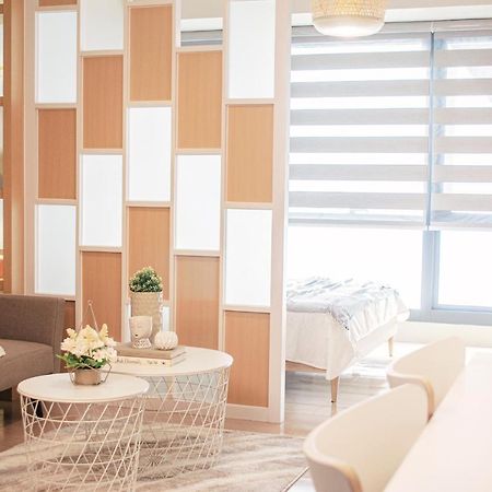 Cozy And Classy Studio Across Airport Terminal 3 パサイ エクステリア 写真