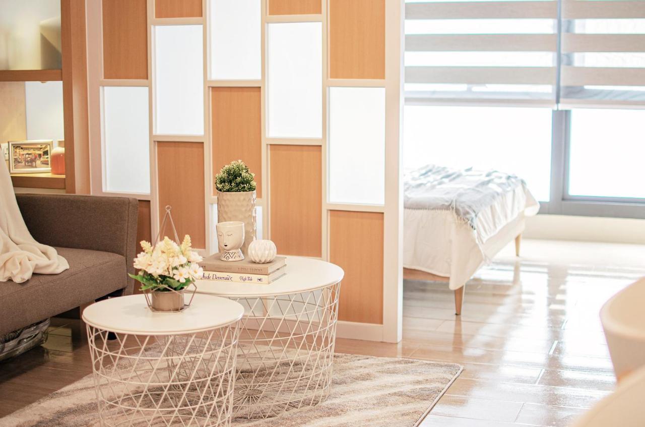 Cozy And Classy Studio Across Airport Terminal 3 パサイ エクステリア 写真