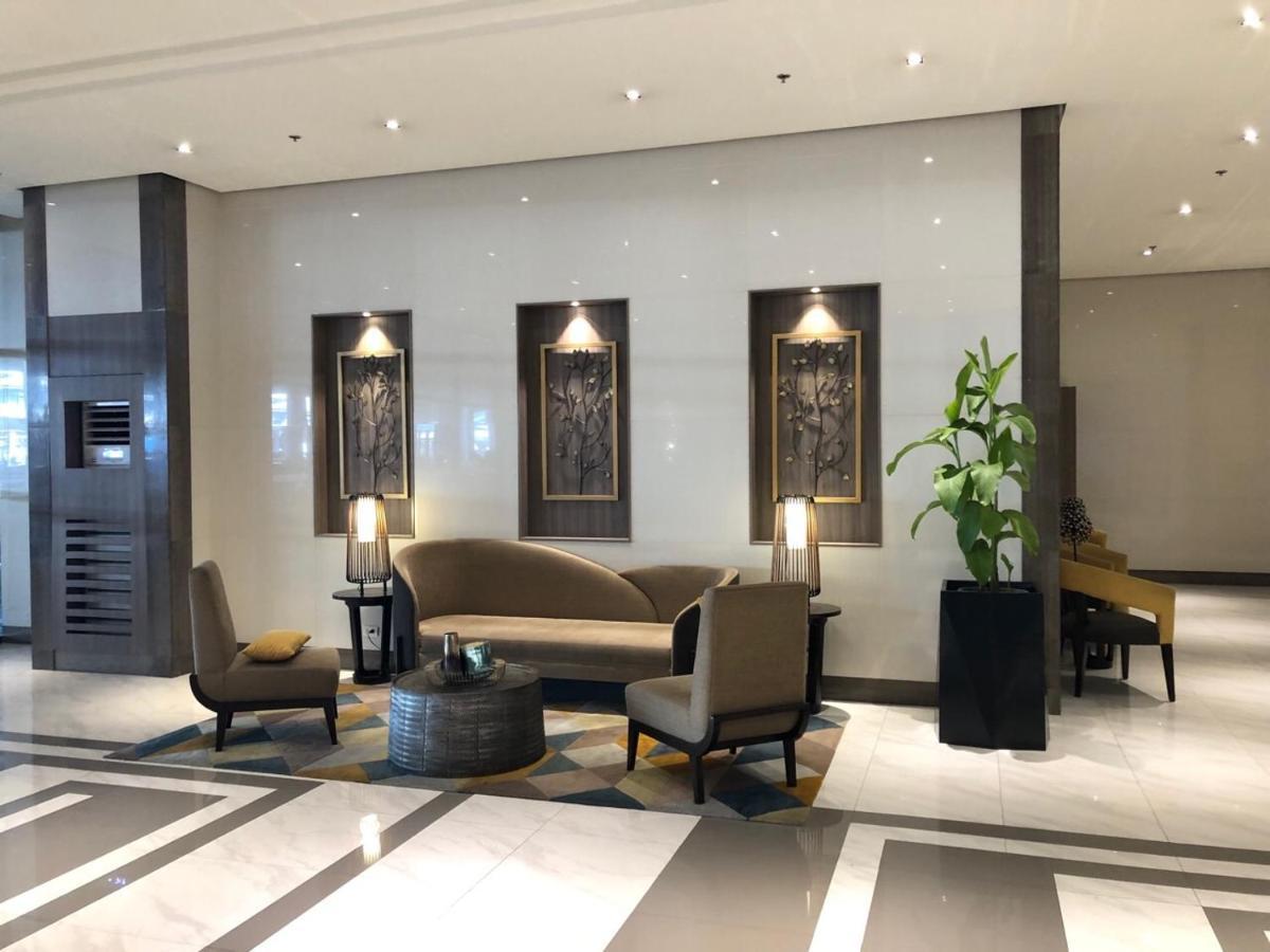 Cozy And Classy Studio Across Airport Terminal 3 パサイ エクステリア 写真