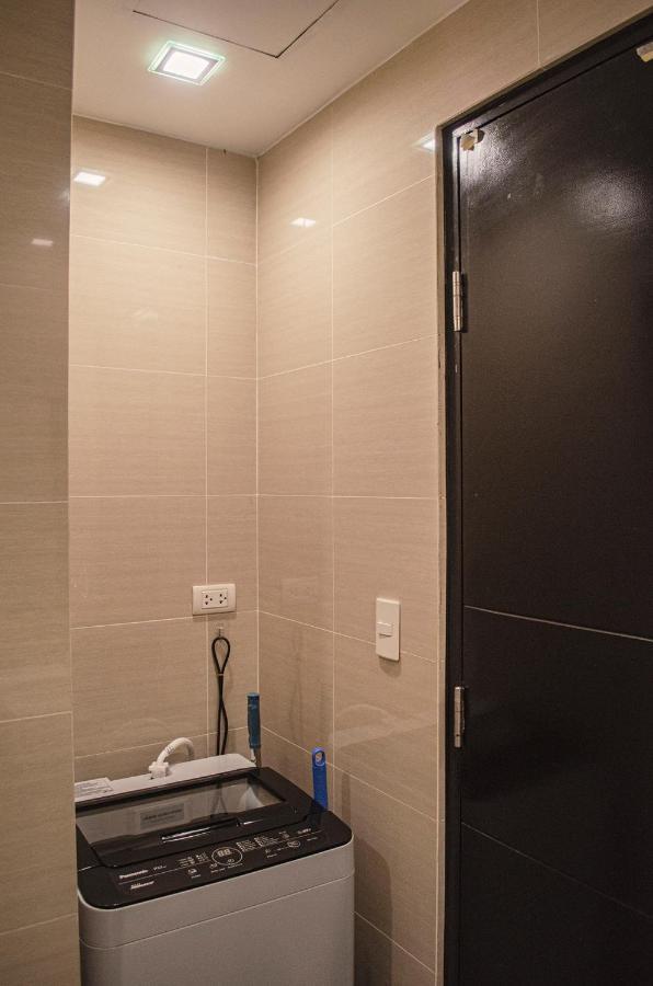Cozy And Classy Studio Across Airport Terminal 3 パサイ エクステリア 写真